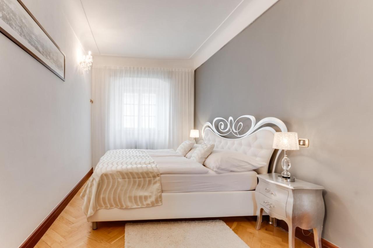 Apartmán Charles Bridge Royal - Castle District *